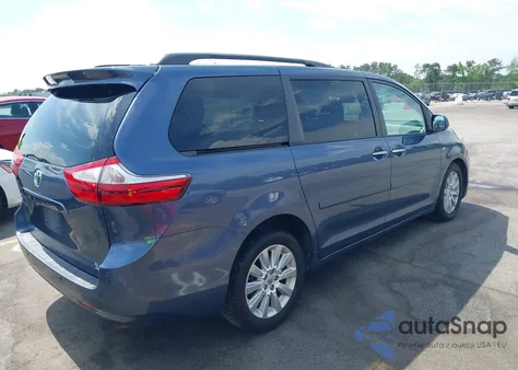 2016 Toyota Sienna Xle 7 Passenger z USA, uszkodzony, nr VIN 5TDDK3DC1GS137831